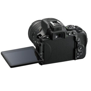 Nikon D5600 DSLR Camera with 18-55mm  Lens Memory Card and Bag (Black)